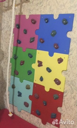 Детский скалодром