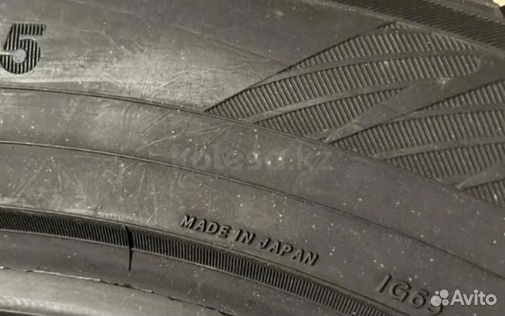 Yokohama IceGuard Stud IG65 275/50 R22 111T