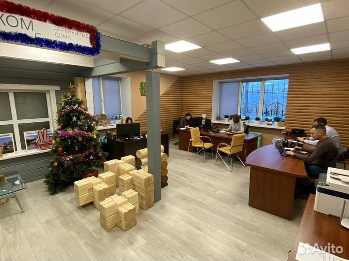 Сруб дома из бруса