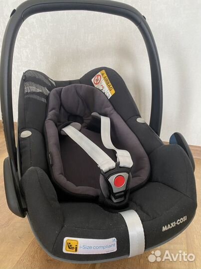 Автолюлька maxi cosi pebble plus и база 2wayfix