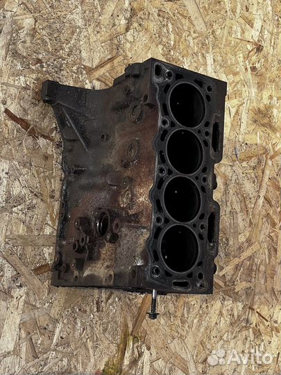 Блок цилиндров Ситроен с4