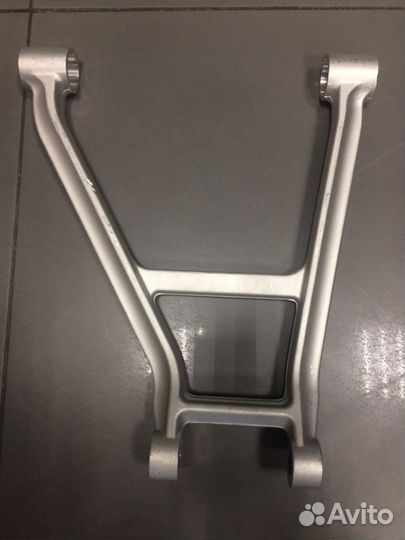 Рычаг задний левый верхний CF-Moto 401B-060301