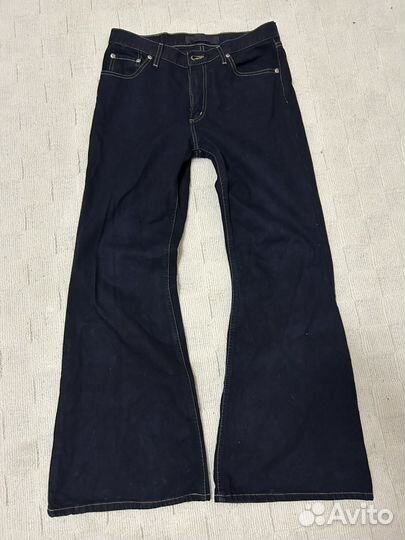 Джинсы клеш