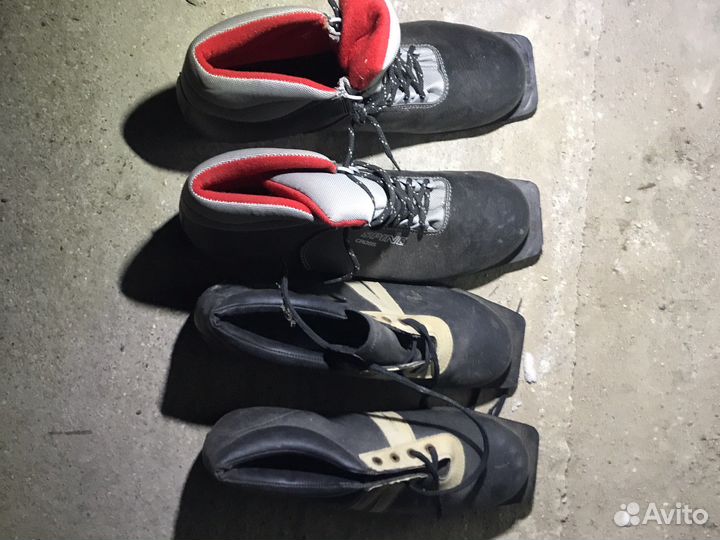 Ботинки лыжные