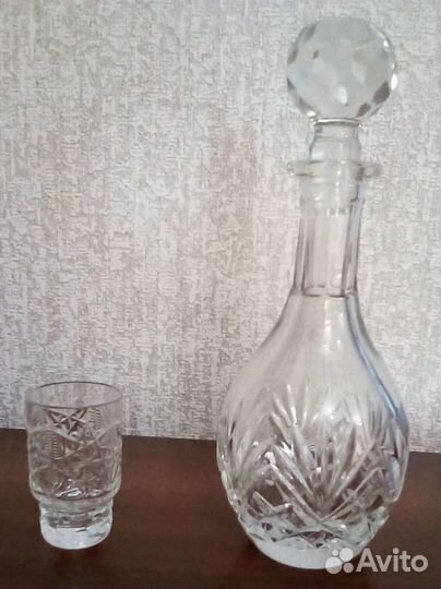Графин хрустальный