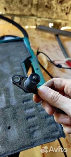 Датчик абс Hino 300 euro 3 задний левый