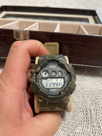 Часы Casio G-Shock (5630,100,120,6900)