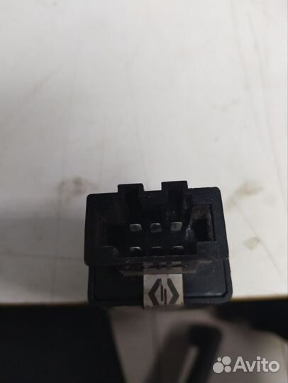 Реле Ваз Лада 2115 2006 21143747610