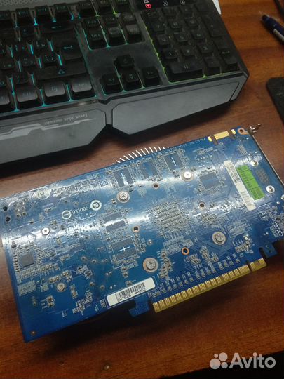 Gigabyte GTX 550 Ti 1GB DDR5 (gv-n550d5-1gi)