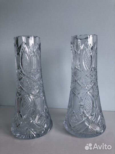 Большая хрустальная ваза