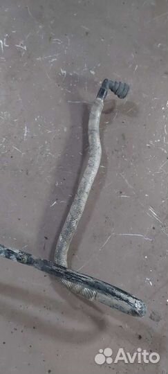 Трубка вакуумная на Volkswagen Touareg