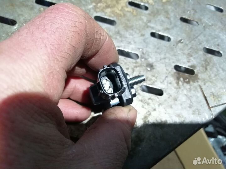 Датчик удара Airbag Toyota Lexus