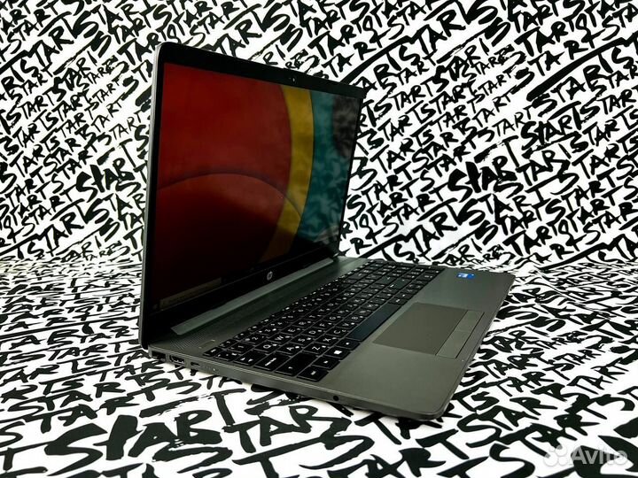 Стильный ноутбук HP для Figma, Adobe, 1C, CRM