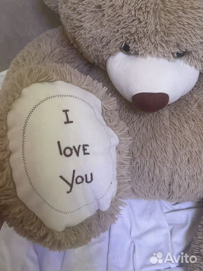 Плюшевый медведь