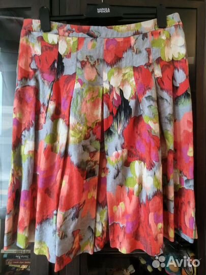 Юбки 50-52 Marks &Spencer