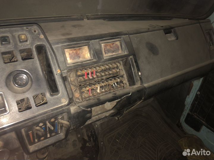 ГАЗ 3307, 1992