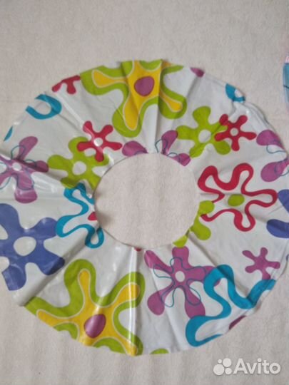 Круг, нарукавники, жилет для плавания