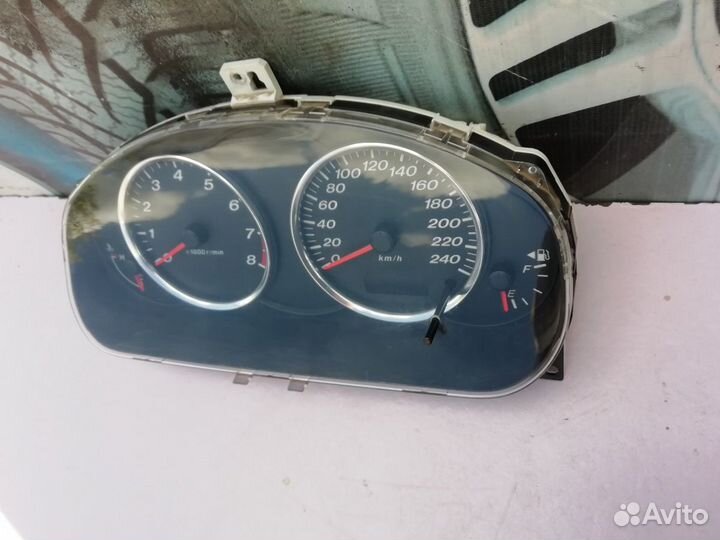 Приборная панель Mazda 6 (GG) 2002-2007