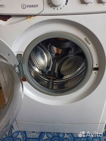 Стиральная машина indesit