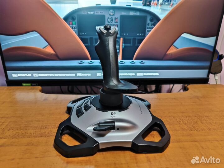 Джойстик Logitech Extreme 3D Pro