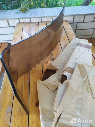 Новые стеклянные полки, плоские и изогнутые