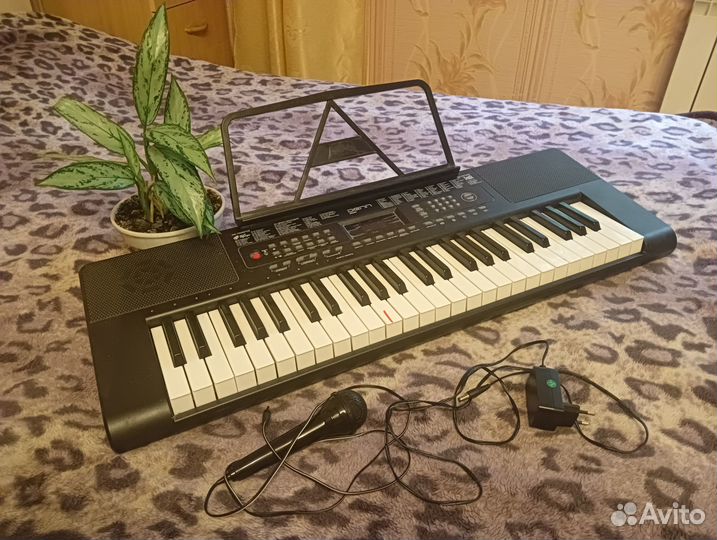 Синтезатор denn dek494
