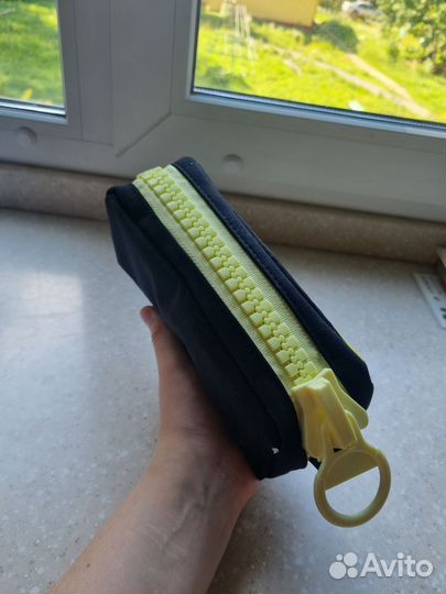 Пенал школьный новый