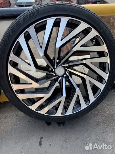 Калеса 21 на toyota, kia диски, резина