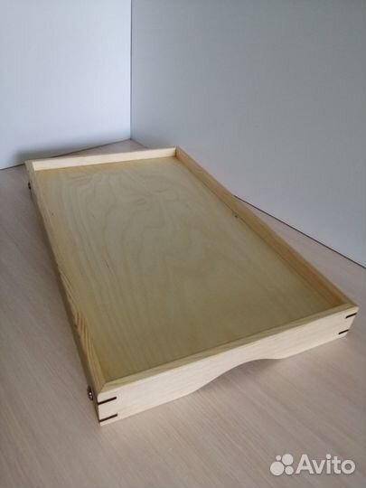 Поднос-столик