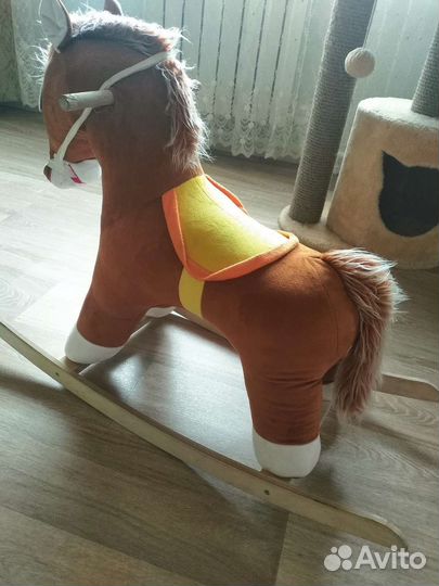 Качалка лошадь