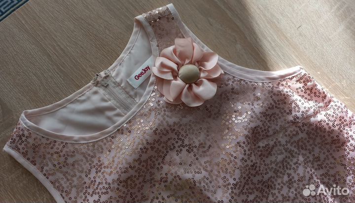 Платье нарядное для девочки