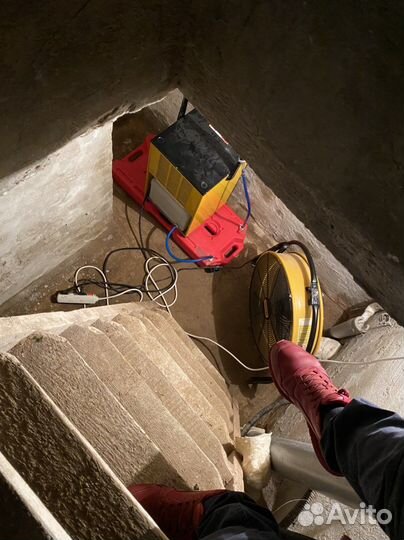 Осушение домов, квартир и офисов после потопа