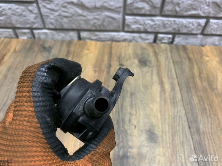 Porsche Panamera 970 Клапан воздушный