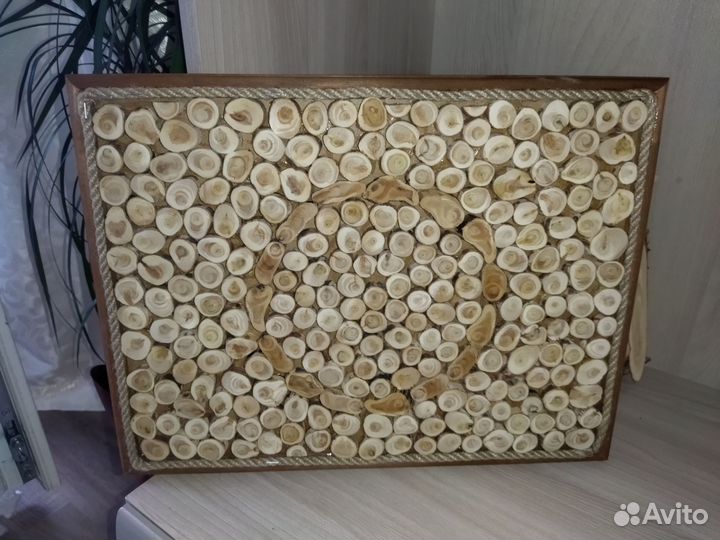 Панно из можжевельника