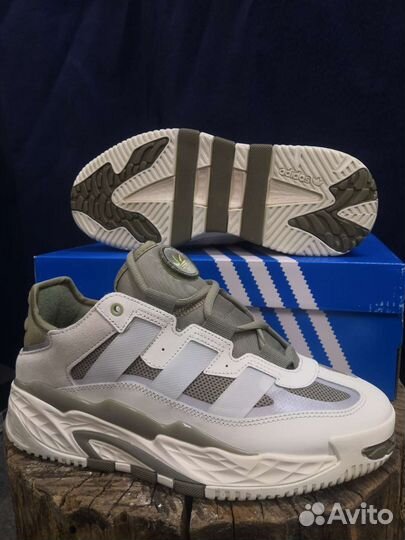 Кроссовки adidas niteball