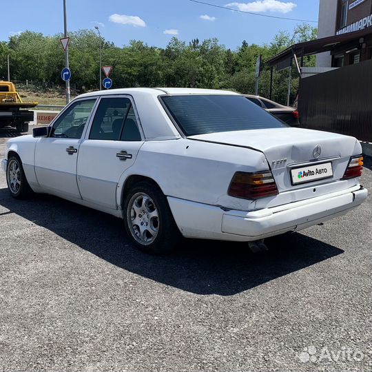 Mercedes-Benz E-класс 2.2 AT, 1993, 414 000 км
