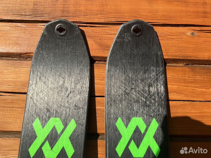 Volkl VTA 108 (189 см) + Marker Kingpin 10 + Камус