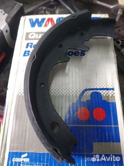 Колодки задние тормозные jeep Cherokee, Wrangler