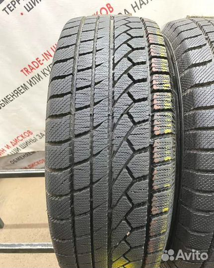 Toyo Winter Tranpath M2 215/60 R16 95Q