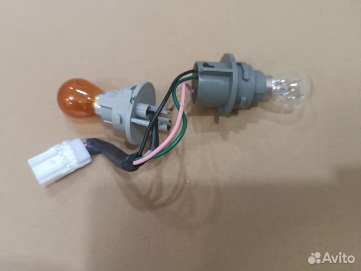 924304X000 Патрон лампы Hyundai-Kia RIO 3