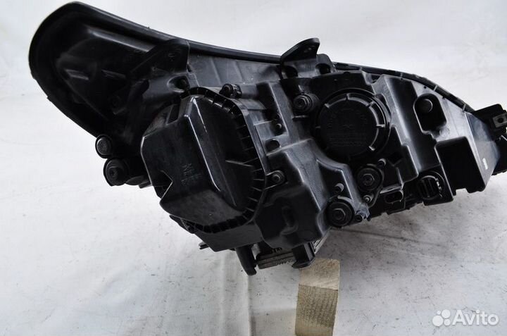 Б/У Б/У Фара предняя левая Hyundai Equus 2013