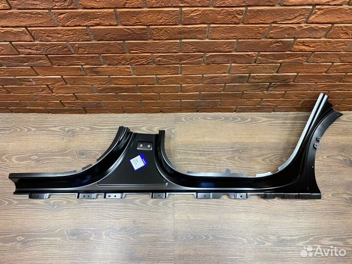 Порог правый Volvo XC90