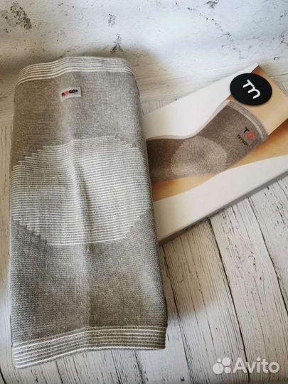 Бандажи на коленный сустав, новые