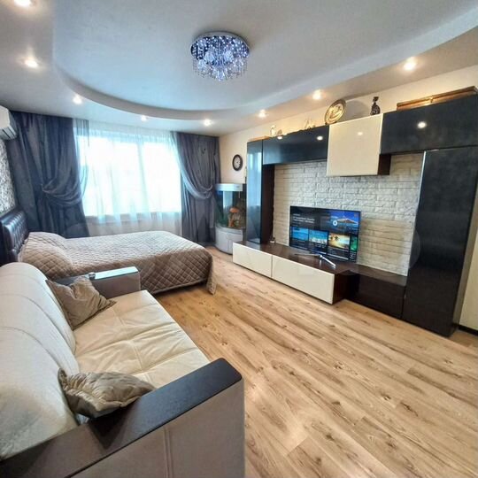 3-к. квартира, 74,9 м², 2/5 эт.