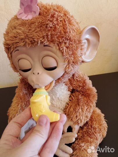 Hasbro интерактивная обезьянка FurReal Friends