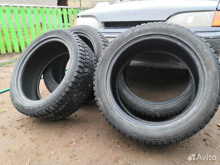 Dunlop SP Winter Ice 01 215/50 R17