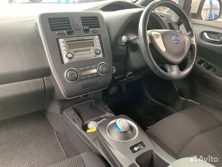 Nissan leaf AZE0 EM57 2013 г. В разбор