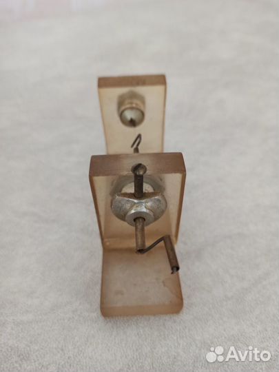 Ниткомотатель