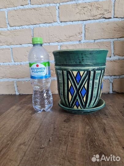 Керамический горшок