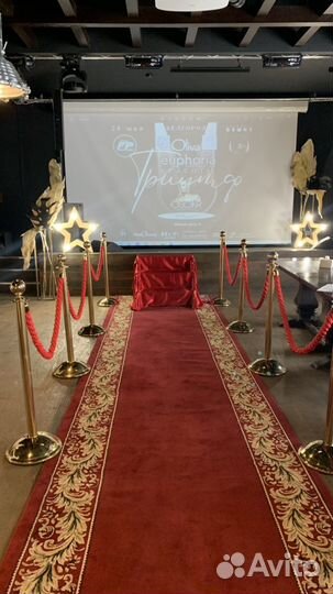 В аренду, цифры с лампочками и звёзды с лампочками